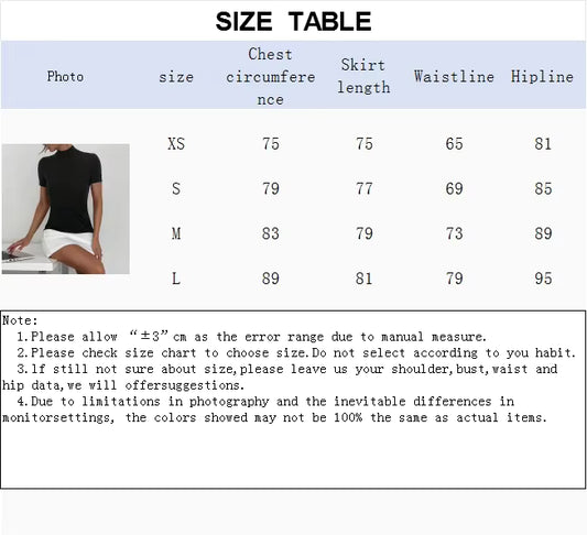 Vestido Curto de Meia Gola – Elegância Simples para Primavera e Verão