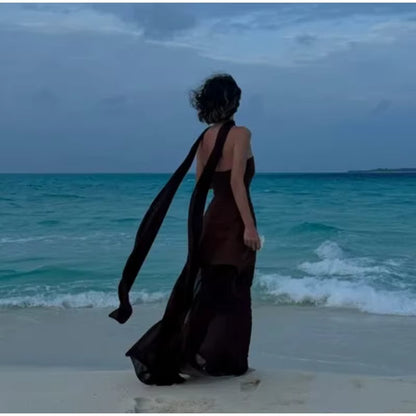 Vestido Longo Feminino Sem Alças com Retalhos em Malha e Fenda – Primavera 2026