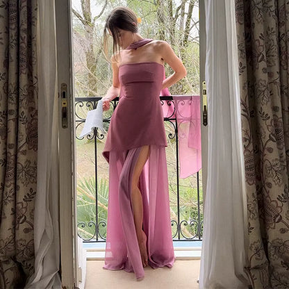 Vestido Longo Feminino Sem Alças com Retalhos em Malha e Fenda – Primavera 2026