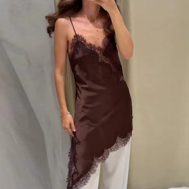 Vestido Mini Elegante com Laço e Bainha Plissada – Verão 2026