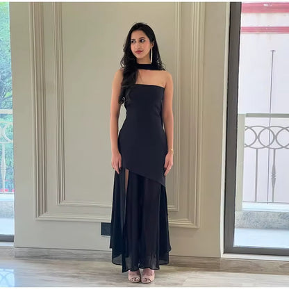 Vestido Longo Feminino Sem Alças com Retalhos em Malha e Fenda – Primavera 2026