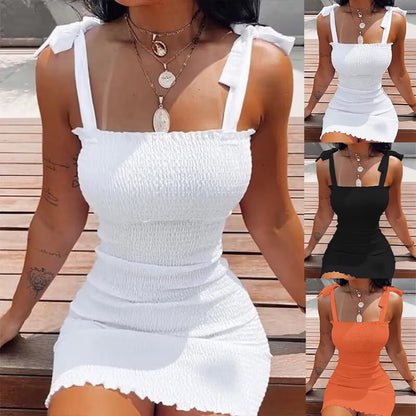 Vestido Mini Branco de Verão com Ombros à Mostra e Cinto