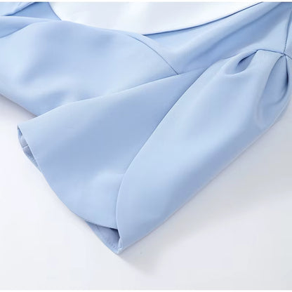 Vestido Mini Branco em Linha A com Botões – Elegância Urbana para 2025