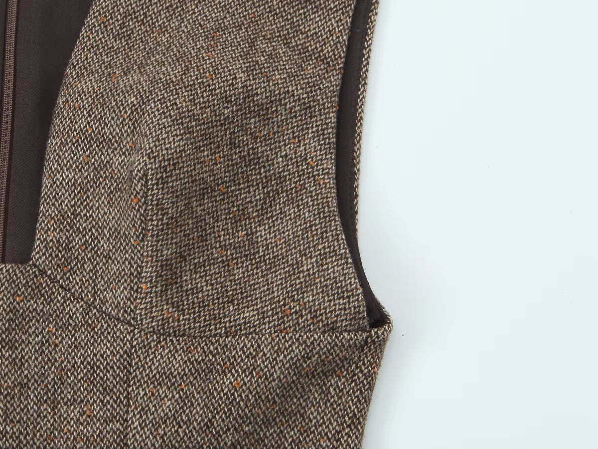 Vestido Mini Elegante sem Mangas com Decote em V Profundo – Sofisticação Sensual para Outono/Inverno