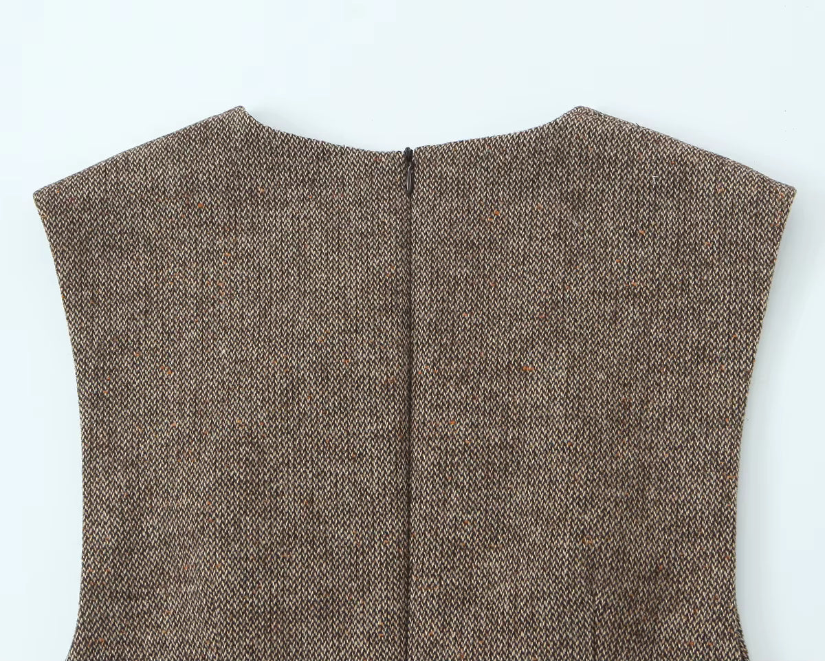 Vestido Mini Elegante sem Mangas com Decote em V Profundo – Sofisticação Sensual para Outono/Inverno